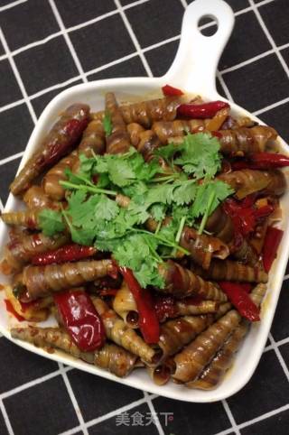 Spicy Stir-fried Nail Snails recipe