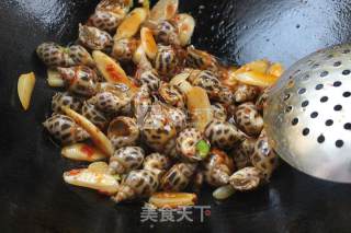 Spicy Fried Flower Conch recipe