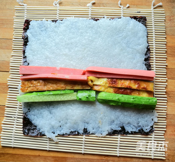 Seaweed Rice and Sushi Family Simple Style recipe