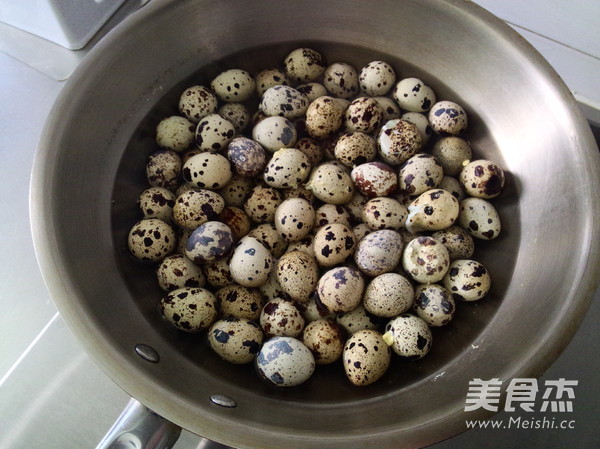 Marinated Quail Eggs in Old Soup recipe