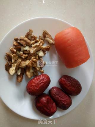 Porridge with Red Dates and Walnuts recipe