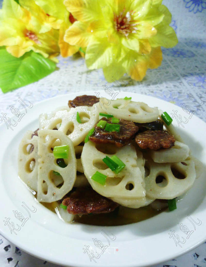 Stir-fried Lotus Root with Spicy Sausage recipe