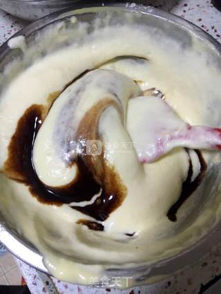 Chocolate Two-color Cake recipe