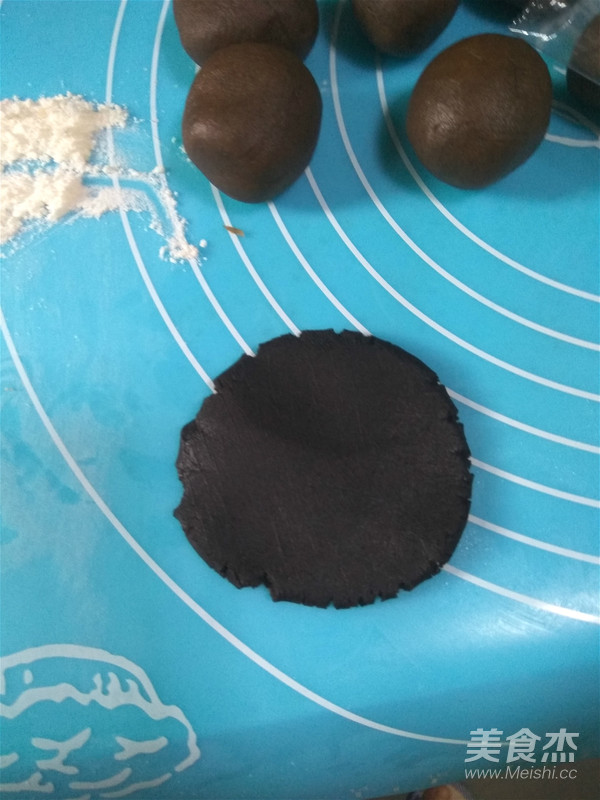 Chocolate Flowing Heart Mooncake recipe