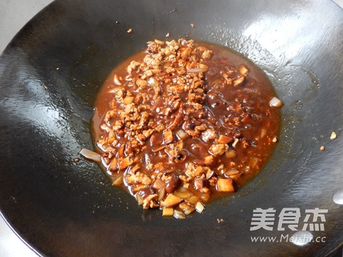 Noodles with Carob Meat Sauce recipe