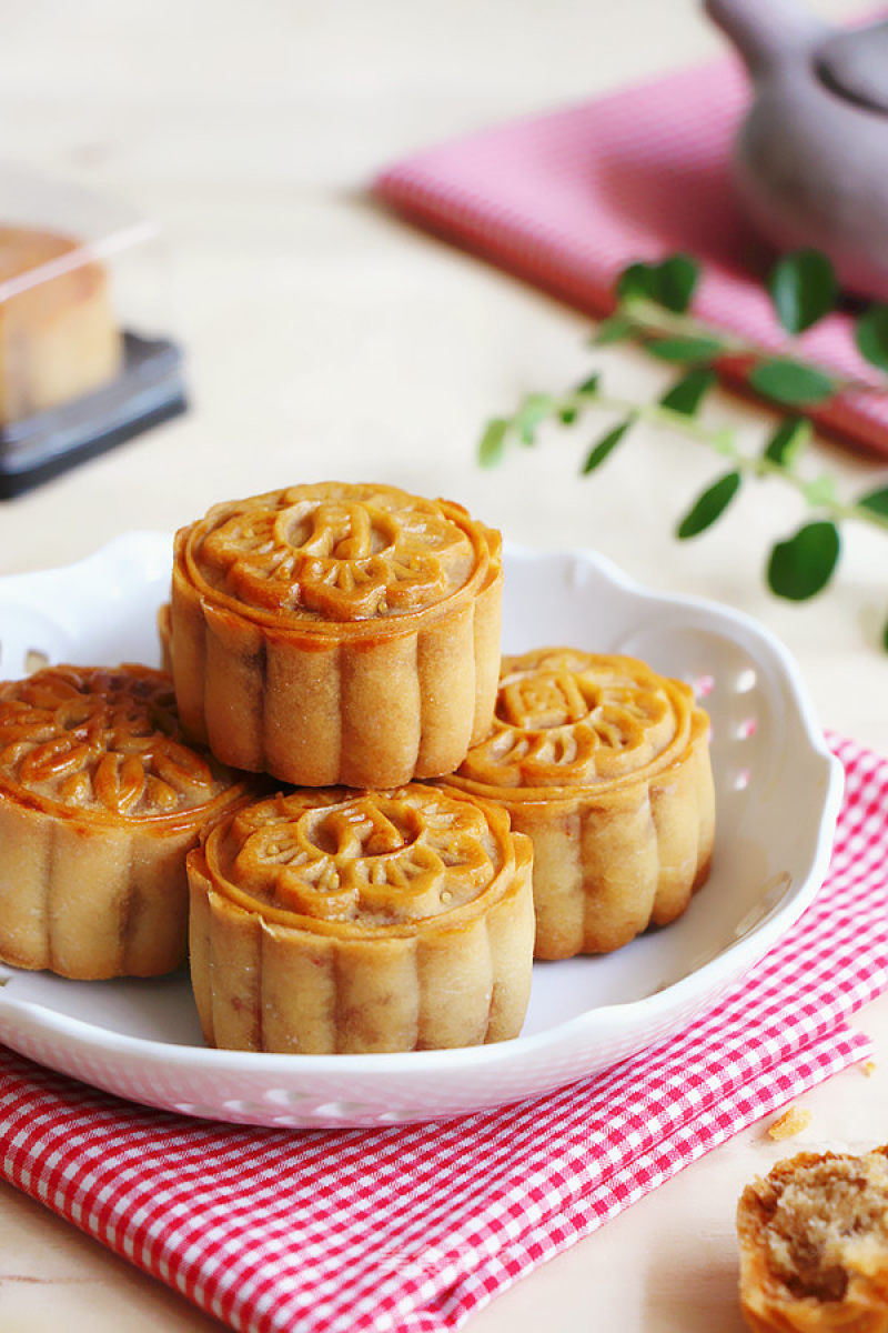 #新良第一节烤大赛# Cantonese Style Golden Silk Pork Floss Moon Cake recipe