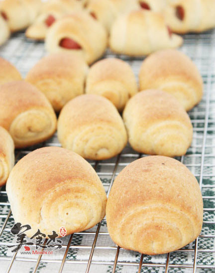 Yogurt Old Noodle Buns recipe