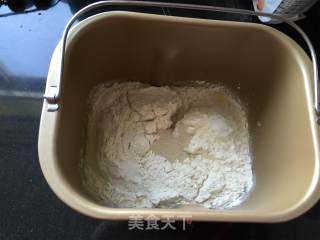 #四session Baking Contest and is Love to Eat Festival# Honey Bean Garland Bread recipe