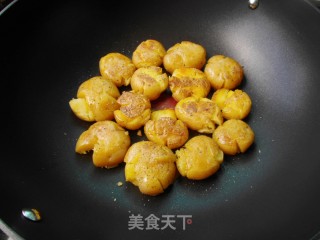 Pan-fried Black Pepper Potatoes recipe