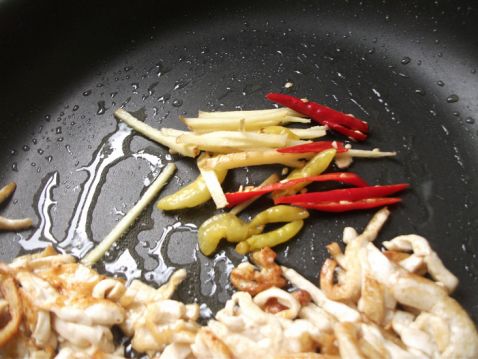 Pickled Pepper Tofu Shreds recipe