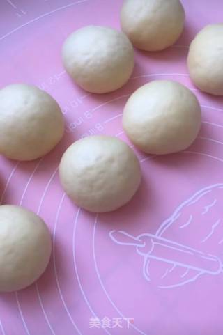 Crispy Bread with Red Bean Paste recipe