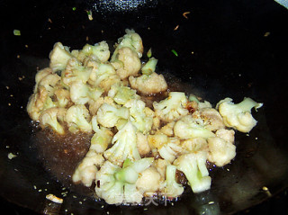 Garlic Oyster Sauce Cauliflower recipe