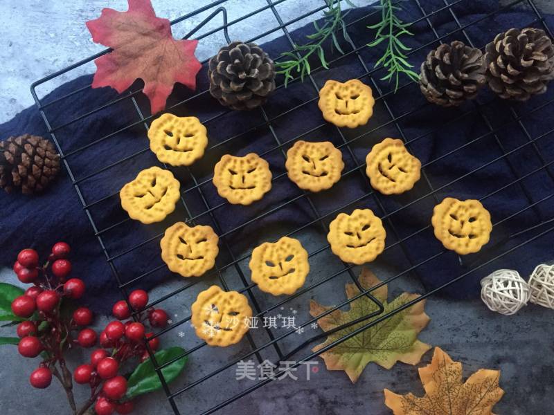 Halloween Pumpkin Funny Face Cookies recipe