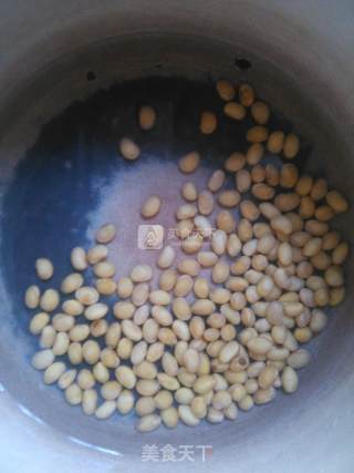 Peanut Soy Trotter Soup recipe
