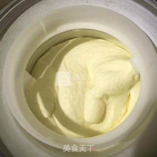 Eggless Version of Lemon Yogurt Ice Cream recipe