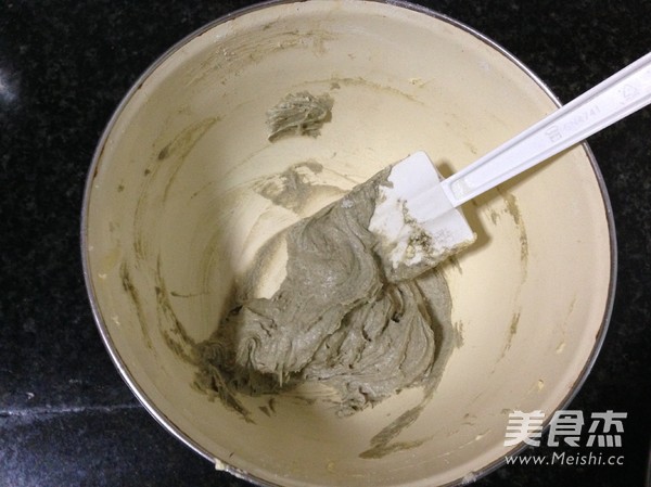 Crispy Walnut Cake recipe