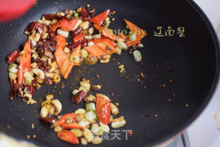 Stir-fried Pork Liver with Chili recipe