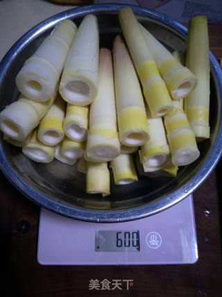 Delicious Hand Peeled Bamboo Shoots recipe