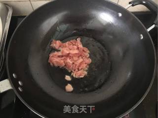 Stir-fried Sliced Pork with Lotus Root recipe