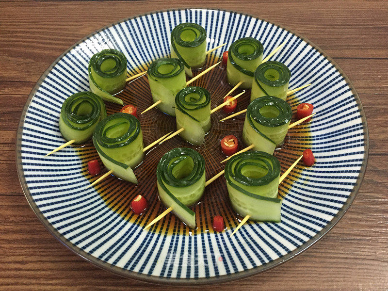 Refreshing Cucumber Roll recipe