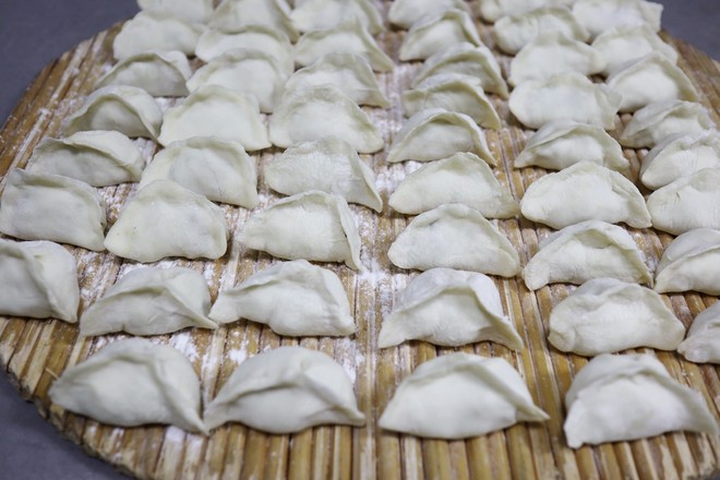 Lao Duck and Chili Vermicelli Dumplings recipe