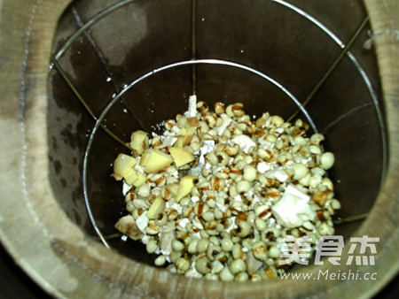 Nuanwei Qushi Barley Milk recipe