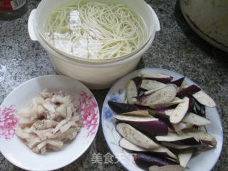 Fried Noodles with Shredded Pork and Eggplant recipe