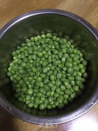 Fried Pork with Peas recipe