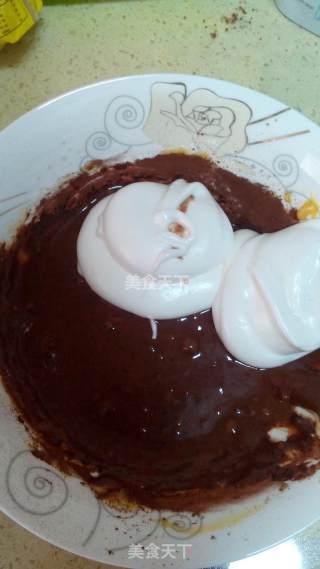 #柏翠大赛#cocoa Caramel Chiffon Roll recipe