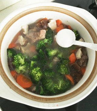 Fragrant Pork Ribs Soup recipe
