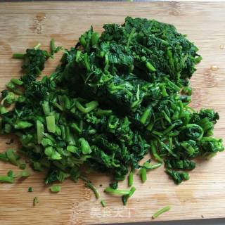 Shepherd's Purse Mixed with Fragrant Dried recipe