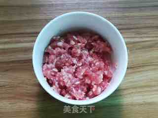 Steamed Prawn Balls with Radish recipe