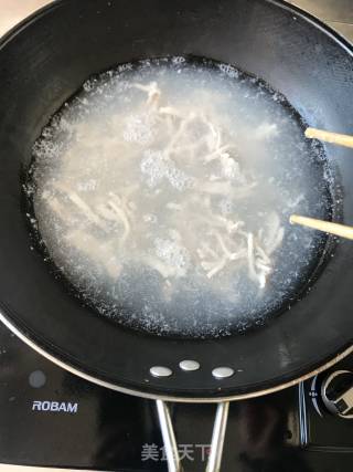 Stir-fried Shredded Pork with Pleurotus Eryngii recipe