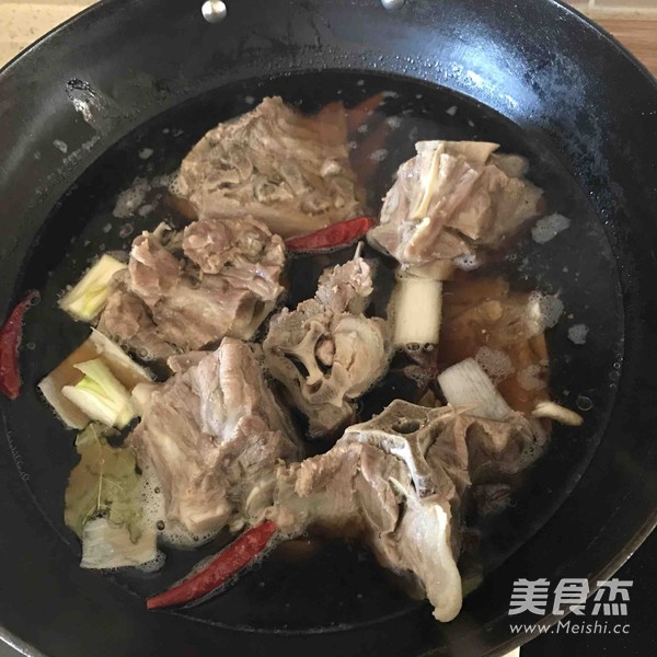 Braised Lamb and Scorpion recipe