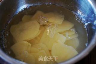 Fried Beef with Potato Chips recipe