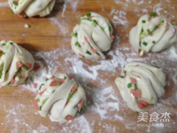 Salt and Pepper Ham and Green Onion Rolls recipe