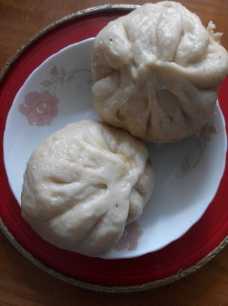 Steamed Dumplings with Beef and Radish recipe