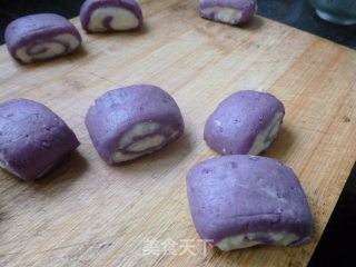 Two-color Steamed Buns recipe