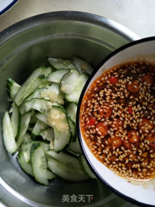 Pork Ears Mixed with Cucumber recipe