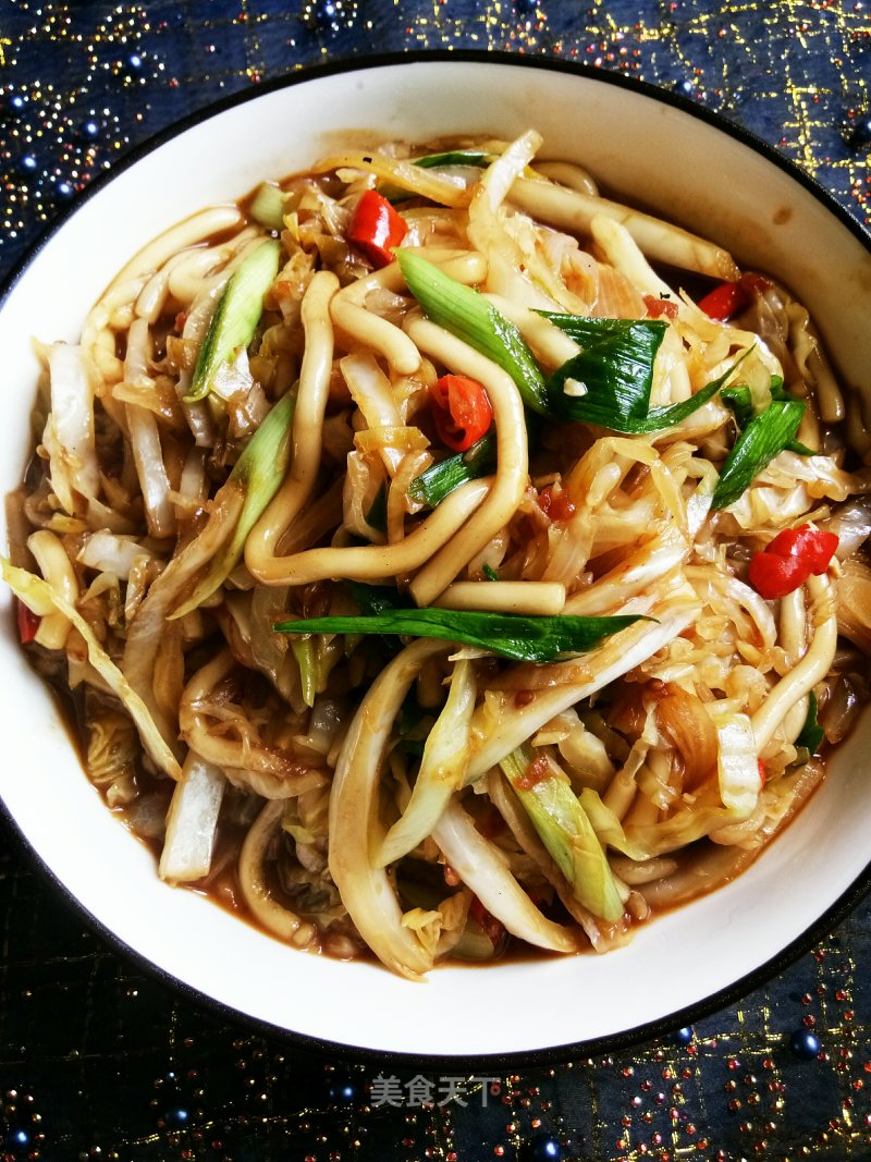 Stir-fried Noodles with Lotus Vegetables recipe
