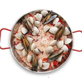 Paella: Spain’s Enthusiasm is Enough to Warm You Up All Winter recipe
