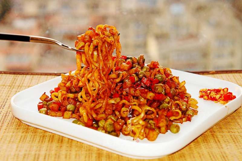 Stir-fried Noodles with Mixed Vegetables recipe