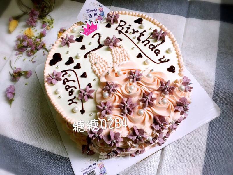 Little Flower Dress Cake