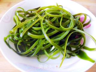 [healthy Soup Pot] Kelp, Bean Sprouts and Pork Soup recipe