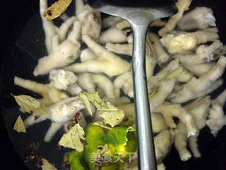 Homemade Garlic Hot and Sour Chicken Feet recipe