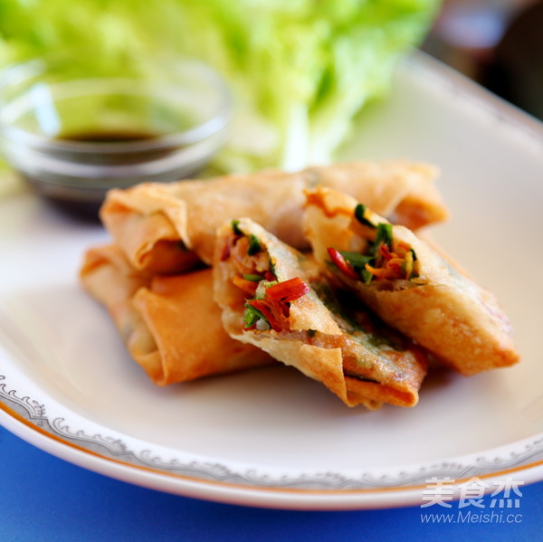 Leek Shredded Pork Spring Rolls recipe