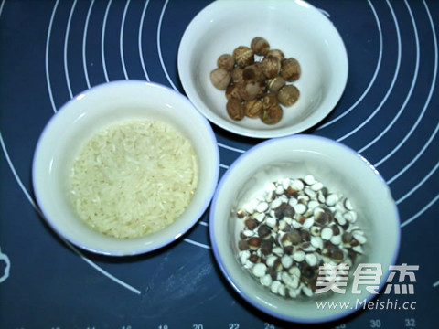 Lotus Seed Gorgon Congee recipe