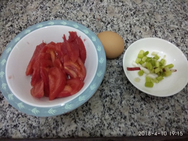 Hand-rolled Noodles with Tomatoes and Eggs recipe