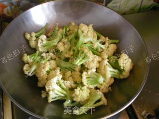 Stir-fried Cauliflower Tomatoes recipe