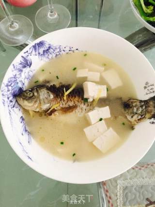Crucian Tofu Soup recipe